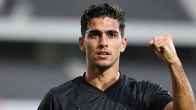 Sturm Graz-Stürmer im Fokus: Wechsel nach England möglich?